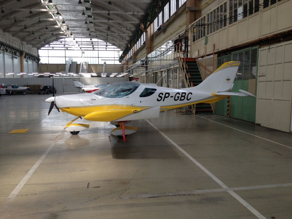 Rekordowy Nalot PS 28 Cruiser W Polsce Przegl d Lotniczy Aviation Revue