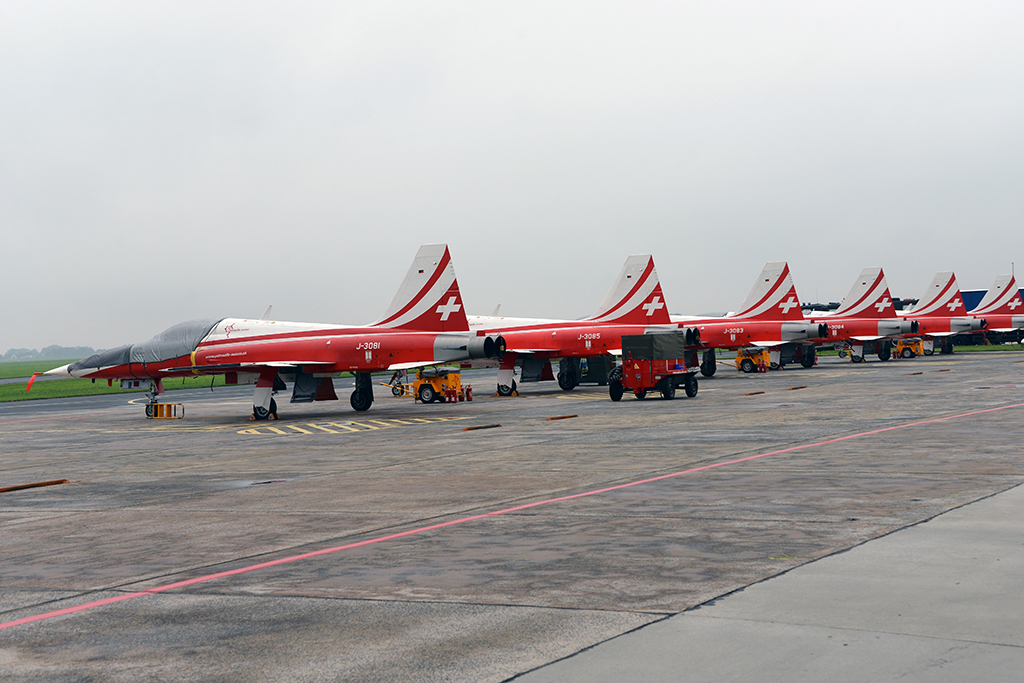 Samoloty Northrop F-5E Tiger II zespołu Patrouille Suisse podaczs pokazów Air show Radom 2018. fot. Andrzej Amerski