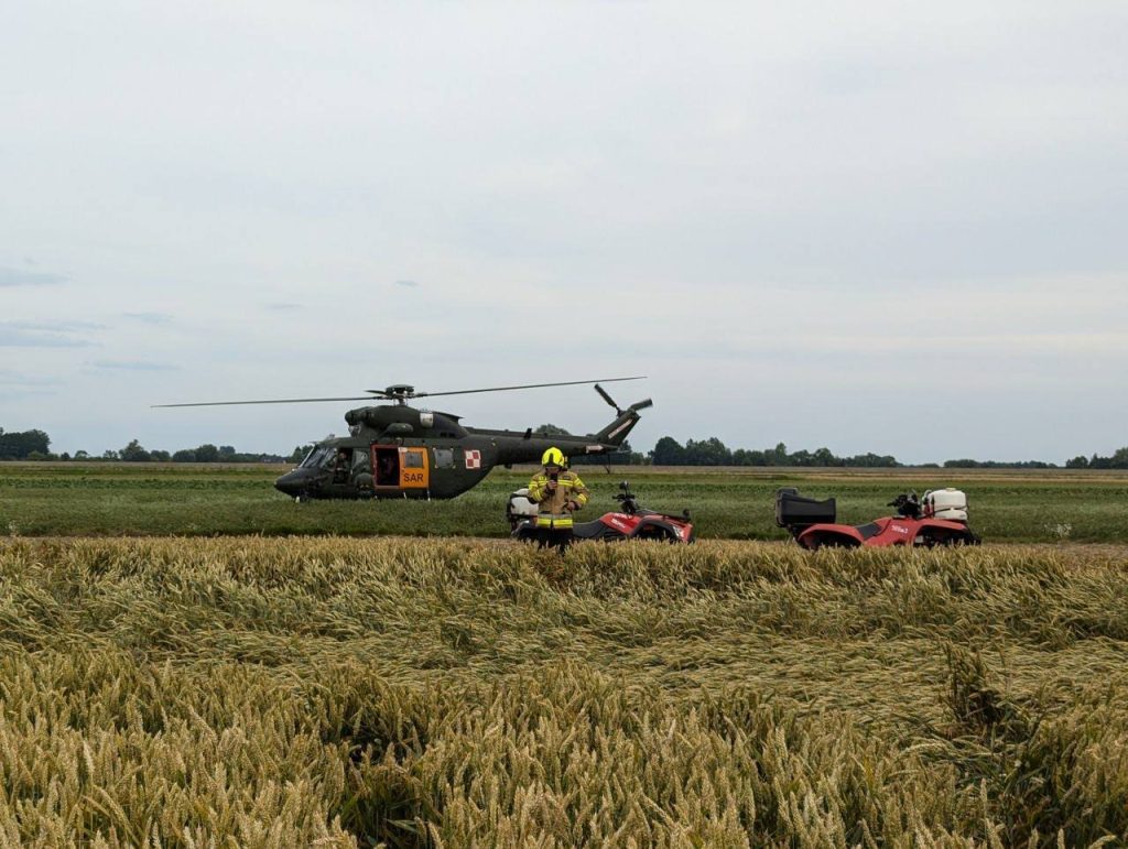 Wypadek Dromadera w Bielawie. fot. OSP Konstancin-Jeziorna / via remiza.pl